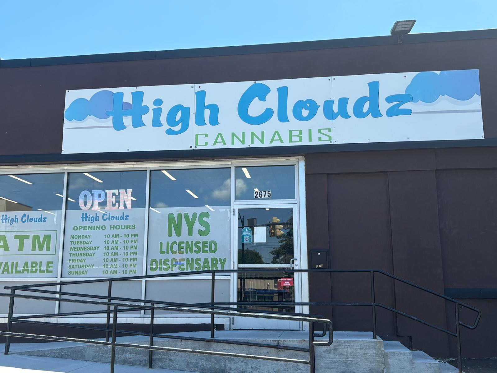 High Cloudz Buffalo storefront at 2675 Main St